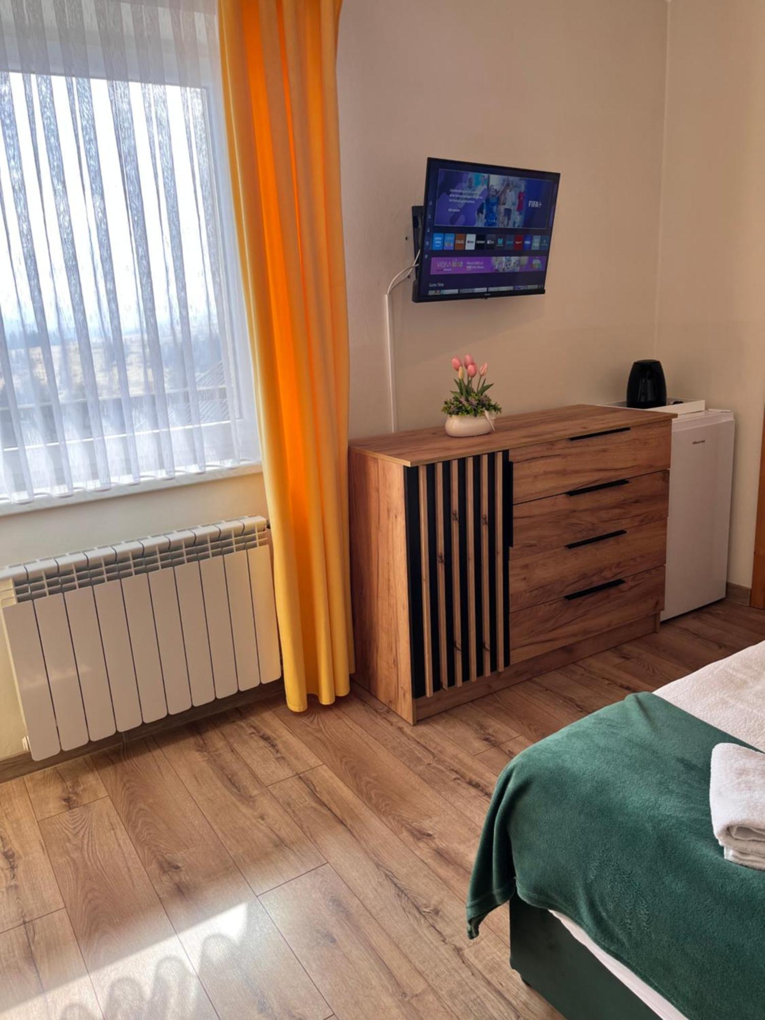 Widokowy Apartament - Pokoje Goscinne Banska Wyzna Exterior foto