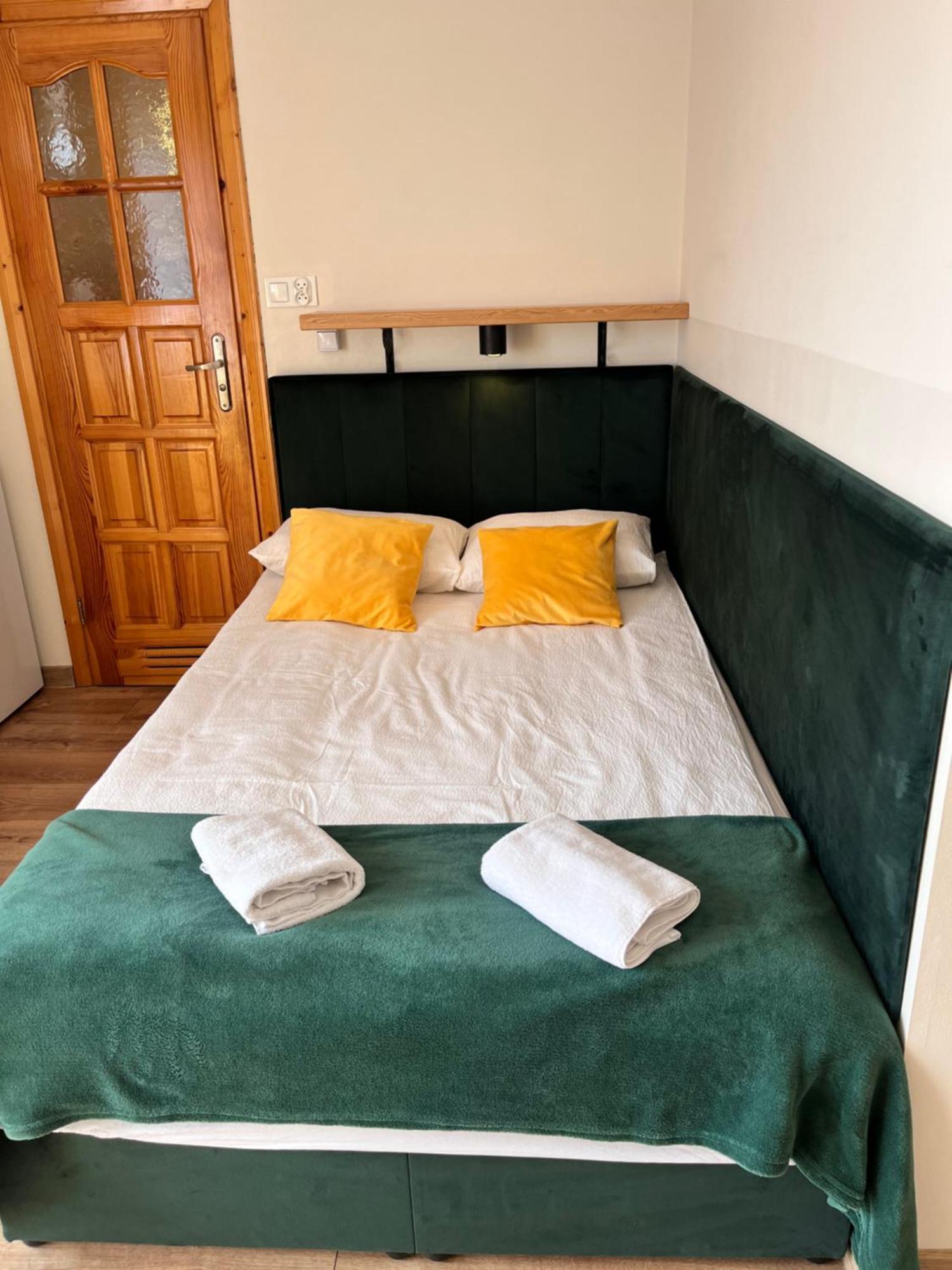Widokowy Apartament - Pokoje Goscinne Banska Wyzna Exterior foto